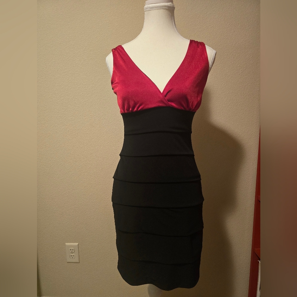 Sweet Storm V-Neck Red & Black Dress